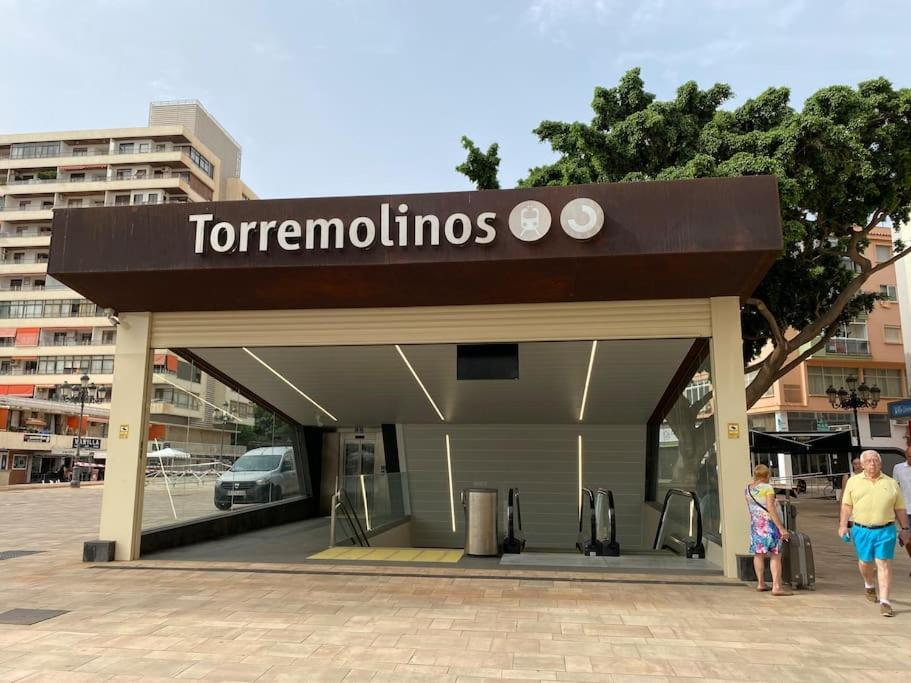 Newly Refurbished Modern 2-Bed Apartment In Heart Of Torremolinos Exteriér fotografie